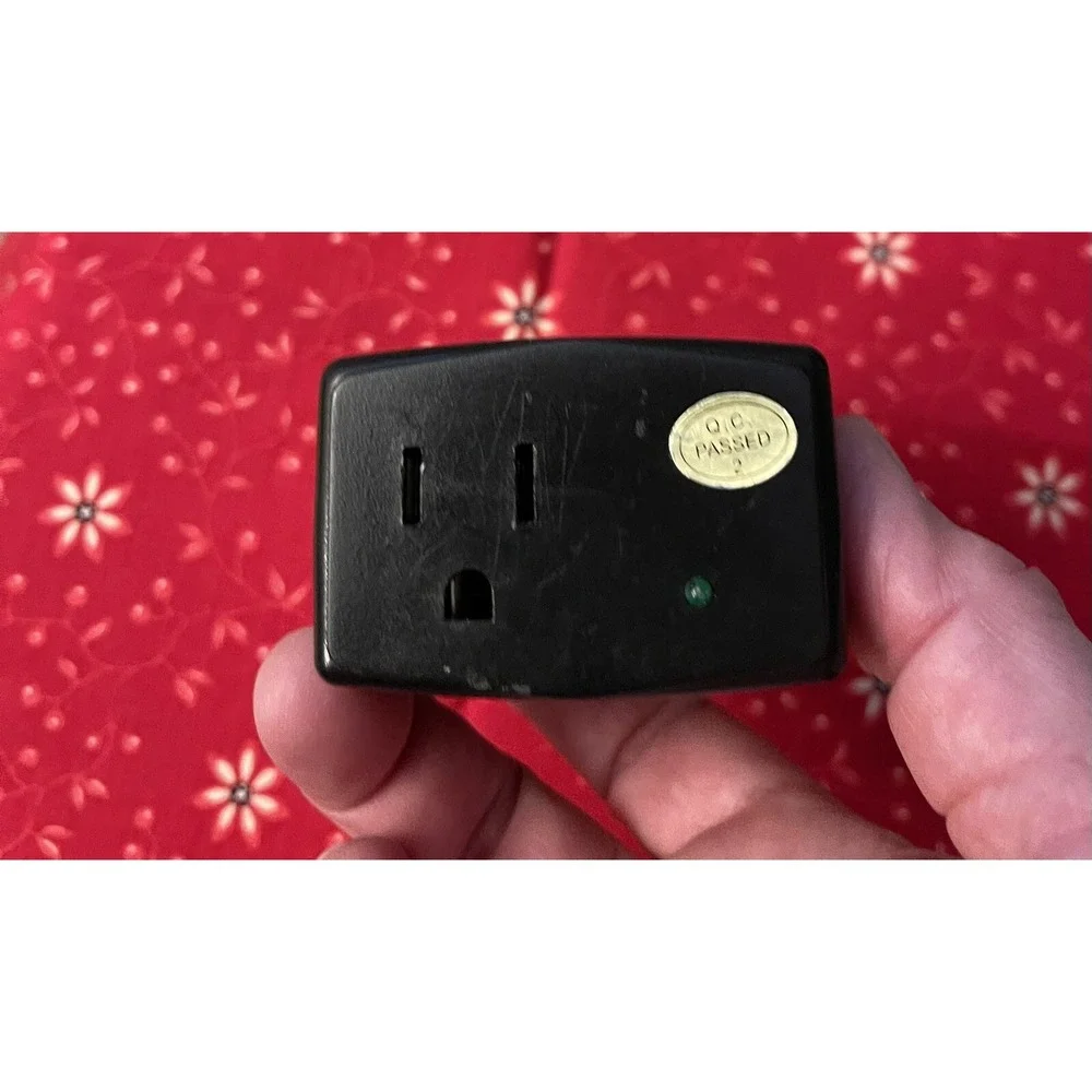 NEXXTECH 75W Mobile Car Power Inverter 12V DC to 120V AC 2218075